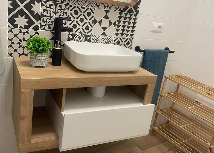 Rose E Fiori Tatil Evi Teulada